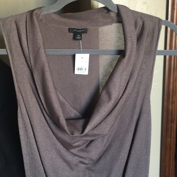 Ann Taylor top - Picture 2 of 4